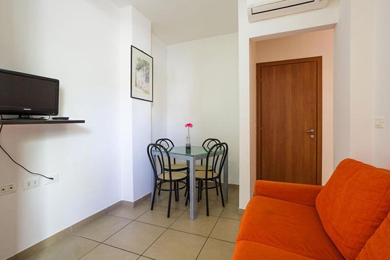 Residence Roxy Мисано Адриатико Екстериор снимка