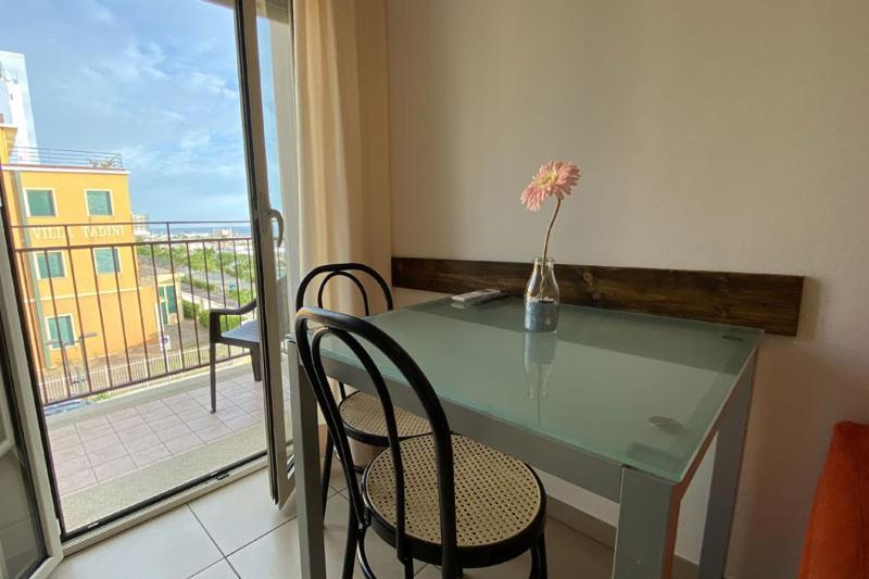 Residence Roxy Мисано Адриатико Екстериор снимка